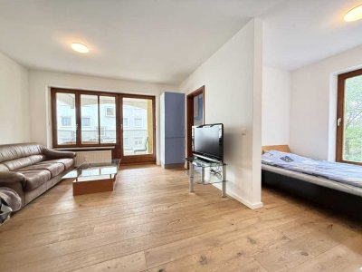 Sanierte 1,5 Zimmer Wohnung mit Loggia