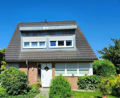 EFH in Toplage Kaarst – hell, familienfreundlich, Spielstraße, mit Extras – VON PRIVAT