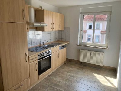 schöne 2-Raum Wohnung mit EBK