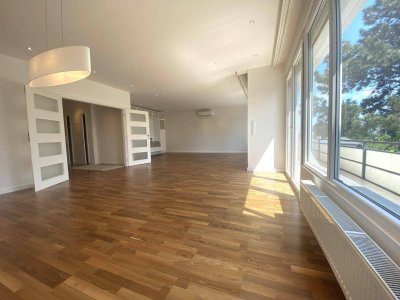 Elegante Terrassenwohnung mit Blick ins Grüne