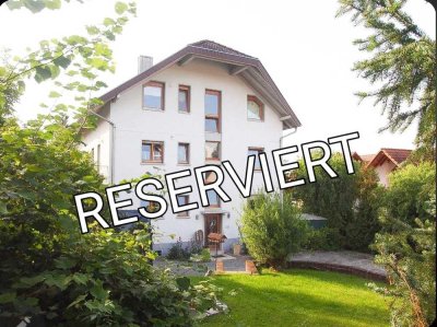 RESERVIERT - 4 Familienhaus in attraktiver Vorbergzone zwischen Offenburg und Lahr***