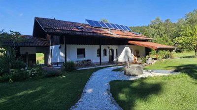 Charmante Landhausvilla mit traumhaften Weitblick in idyllischer Umgebung