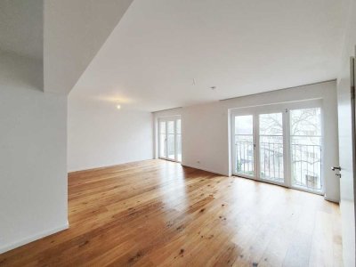 Seeblick - EBK - 2 Balkone - Aufzug - was will man mehr?