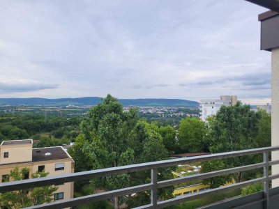 Modernisierte Wohnung mit drei Zimmern und Balkon in Waiblingen
