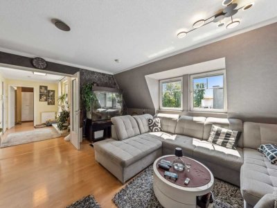 Große, schöne 4 Zi-Wohnung am Wasser mit Bootsplatz u. Tiefgarage