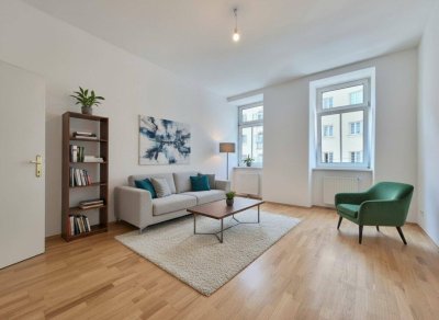 2 Zimmer Altbauwohnung mit Charme in ruhiger Lage - Schlafzimmer in der Hof - Bahnhof Hernals in der Nähe - Ab 2026 U5
