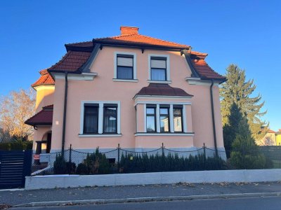 Ihr Zuhause mit Seele: Klassischer Altbau trifft modernes Wohlfühlambiente