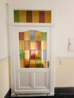 +++ FRISCH SANIERTE ALTBAUWOHNUNG IM ERDGESCHOSS MIT GARTEN +++