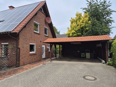 Günstiges, gepflegtes 4-Zimmer-Einfamilienhaus mit EBK in Achim