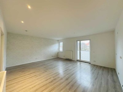 Helle 3 -Zimmer mit Balkon und Stellplatz