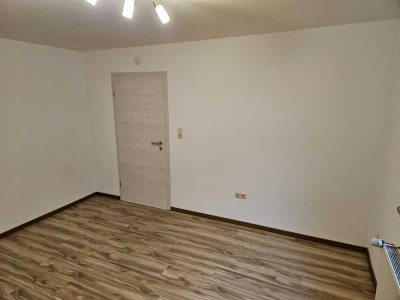 Schöne 2-Zimmer-Erdgeschosswohnung mit Terrasse und Einbauküche in Pegnitz
