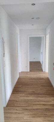 Helle 3ZKB mit Garten und Terrasse in Volxheim