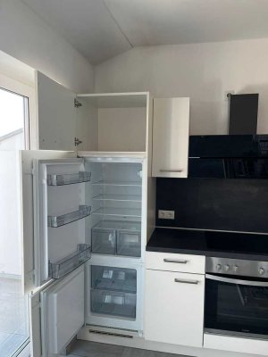 Attraktive 3,5-Zimmer-DG-Wohnung mit gehobener Innenausstattung mit EBK in Elze