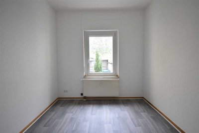 KR-Dießem! Bezugsfreie 3-Zimmer-Erdgeschosswohnung