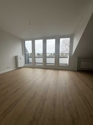Charmante Dachgeschoss-Wohnung mit Balkon!