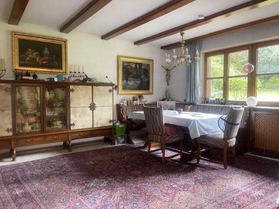 Repräsentative Villa mit 10 Zimmern nahe Chiemsee