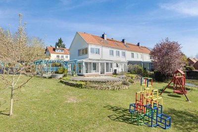 *PROVISIONSFREI* ins Glück – Endhaus mit großem Gartenparadies!