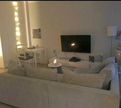 Franfurt-Eschersheim - Schöne 2-Zimmer-Wohnung mit Balkon