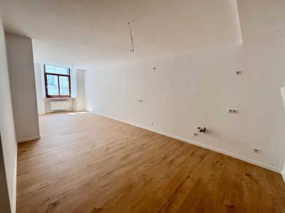 Helle 1,5-Zimmer-Wohnung in der Ludwigstr.2a mit Einbauküche