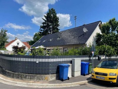 Stilvolles Einfamilienhaus mit großem Garten – Ihr Traumhaus mit ca. 210 qm Nutzfläche!