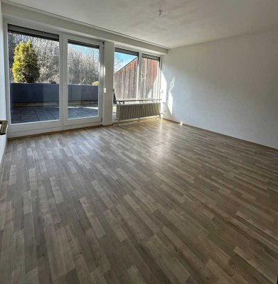 Geschmackvolle 1,5-Raum-Terrassenwohnung mit Einbauküche in Passau