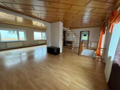 REDUZIERT Geräumiges, preiswertes 5-Raum-Einfamilienhaus in Stein-Bockenheim