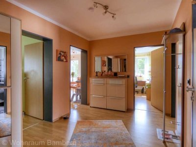 Lage trifft Raumgefühl – gut geschnittene 3- Zimmer-Wohnung mit Balkon inkl. Stellplatz in Bischberg