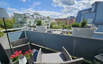 Helle 2-Zimmer-Wohnung mit Balkon und Einbauküche