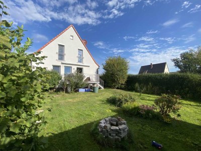Moderne & generalsanierte Doppelhaushälfte in ruhiger Lage von Uehlfeld