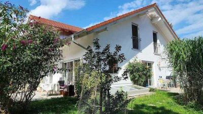Familienfreundliche DHH mit tollen Extras und viel Platz