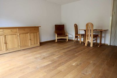 Me-Süd 2-Zimmer-Einliegerwohnung mit EBK, teilmöbliert, NR in Mettmann