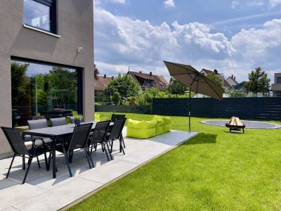 RESERVIERT! Modernes Einfamilienhaus-Eleganz & Lebensqualität am Rheinufer Schweiz