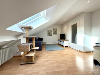 Wohlfühlen leicht gemacht - renoviertes Familienhaus mit Südwestgarten in Olching