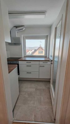 Lichtdurchflutete 2 Zimmerwohnung ca. 32 m2 WF