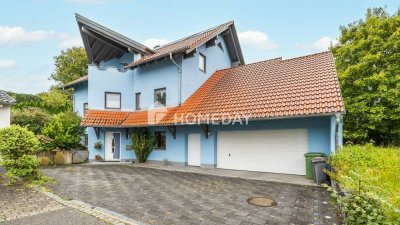 Exklusives Wohnerlebnis: Großzügiges Einfamilienhaus mit 6 Zimmern, Kamin und luxuriösem Wohnkomfort