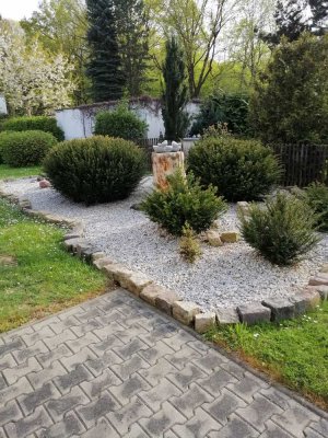 EFH mit traumhafter idyllischem Grundstück und viel Entfaltungsmöglichkeiten