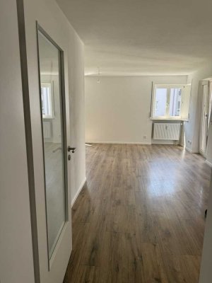 Sanierte moderne Vier-Zimmer-Wohnung *prov.fr*, ruhig gelegen, Buchloe Zentrum