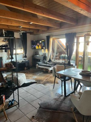 Freundliche 2-Zimmer-Dachgeschosswohnung mit Balkon in Mechtersheim (Römerberg) (provisionsfrei)