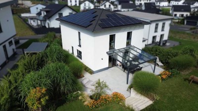 Wunderschönes Einfamilienhaus in ruhiger Sackgassenlage mit liebevoll angelegtem Garten!