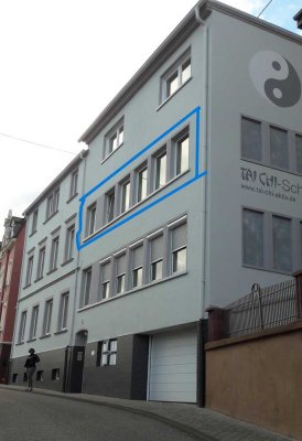 Attraktive 4-Zimmer + kleiner Raum-Wohnung in Idar-Oberstein Nähe Zentrum Oberstein