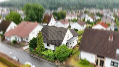 Großzügiges Familienhaus mit Potenzial - Familiär. Naturnah. Komfortabel.