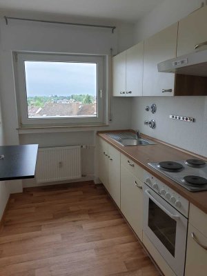 1-Zimmer-Wohnung mit Balkon und EBK in Oberursel-Stierstadt