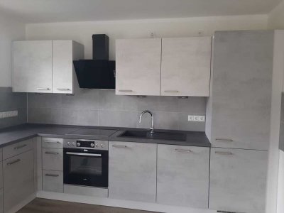 Ansprechende 2-Zimmer-Wohnung mit gehobener Innenausstattung mit Balkon und EBK in Werder