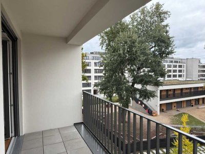 Schöne 3-Zimmer-Wohnung mit Einbauküche, Loggia und Keller inklusive! Mit Blick zum Innenhof!