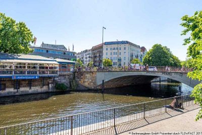 Vermietete 150 qm Altbauwohnung mit 4 Zimmern am Landwehrkanal