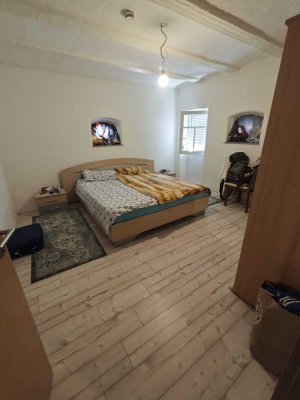 2-Raum-Erdgeschosswohnung im alten Ortskern von Dettingen