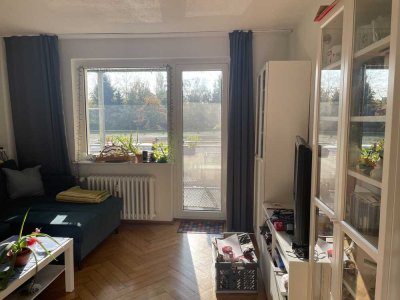 Helle 3-Zimmer Wohnung mit Balkon in Bonn-Auerberg