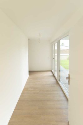 moderne offene 3 Zimmer-Wohnung mit Terrasse und Balkon