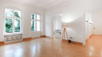 Hohe Decken, Stuck & Stil – Altbau-Highlight mit Wintergarten im Herzen von Charlottenburg