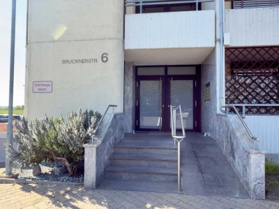 Top-Kapitalanlage: 1-Zi-Apartment mit SW-Balkon, Aufzug und Stellplatz - ohne Makler!